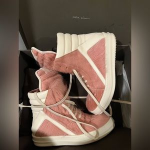 PINK PONYHAIR RICK OWENS GEOBASKETS SIZE 38